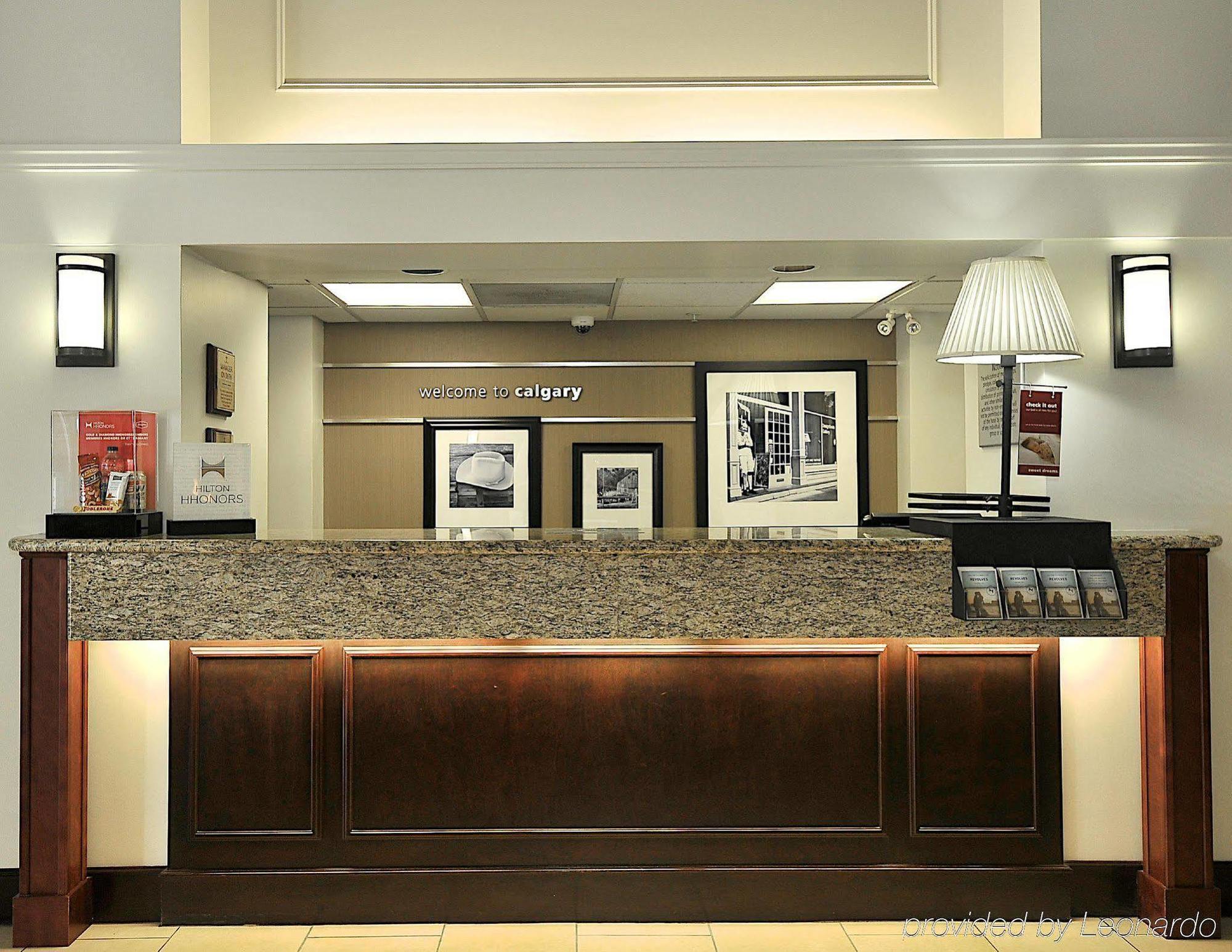 Hampton Inn & Suites By Hilton Calgary-Airport Ngoại thất bức ảnh